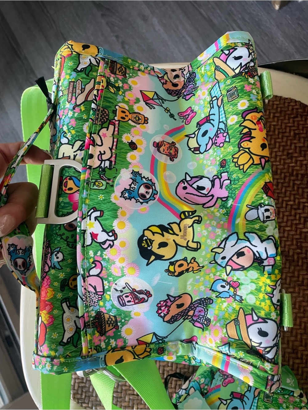Ju-Ju-Be Meadow Blooms Green Kids Crossbody Bag with Coin Pouch - Picture 6 of 12